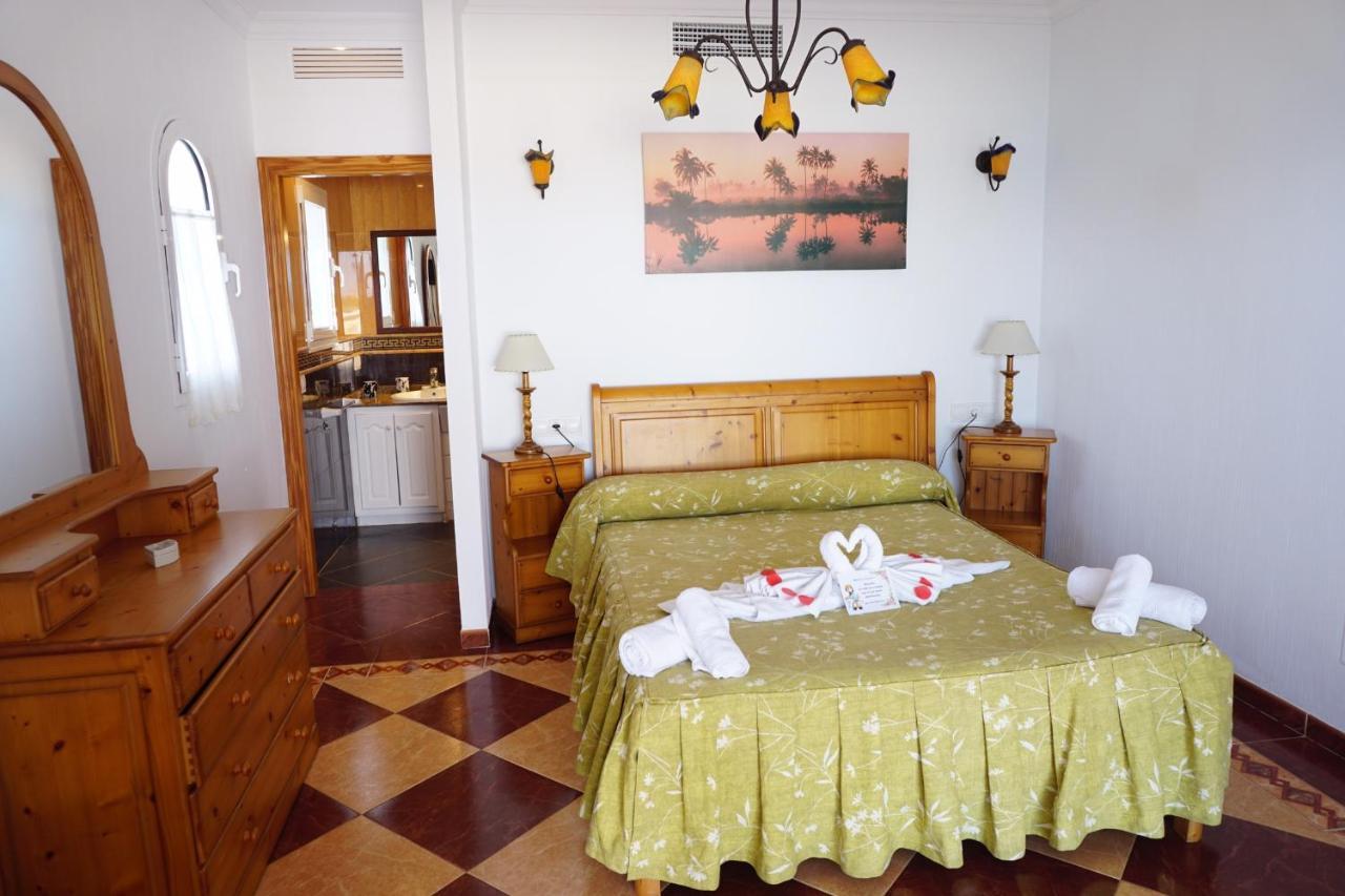 Apartamentos Punta Prima Beach Dış mekan fotoğraf
