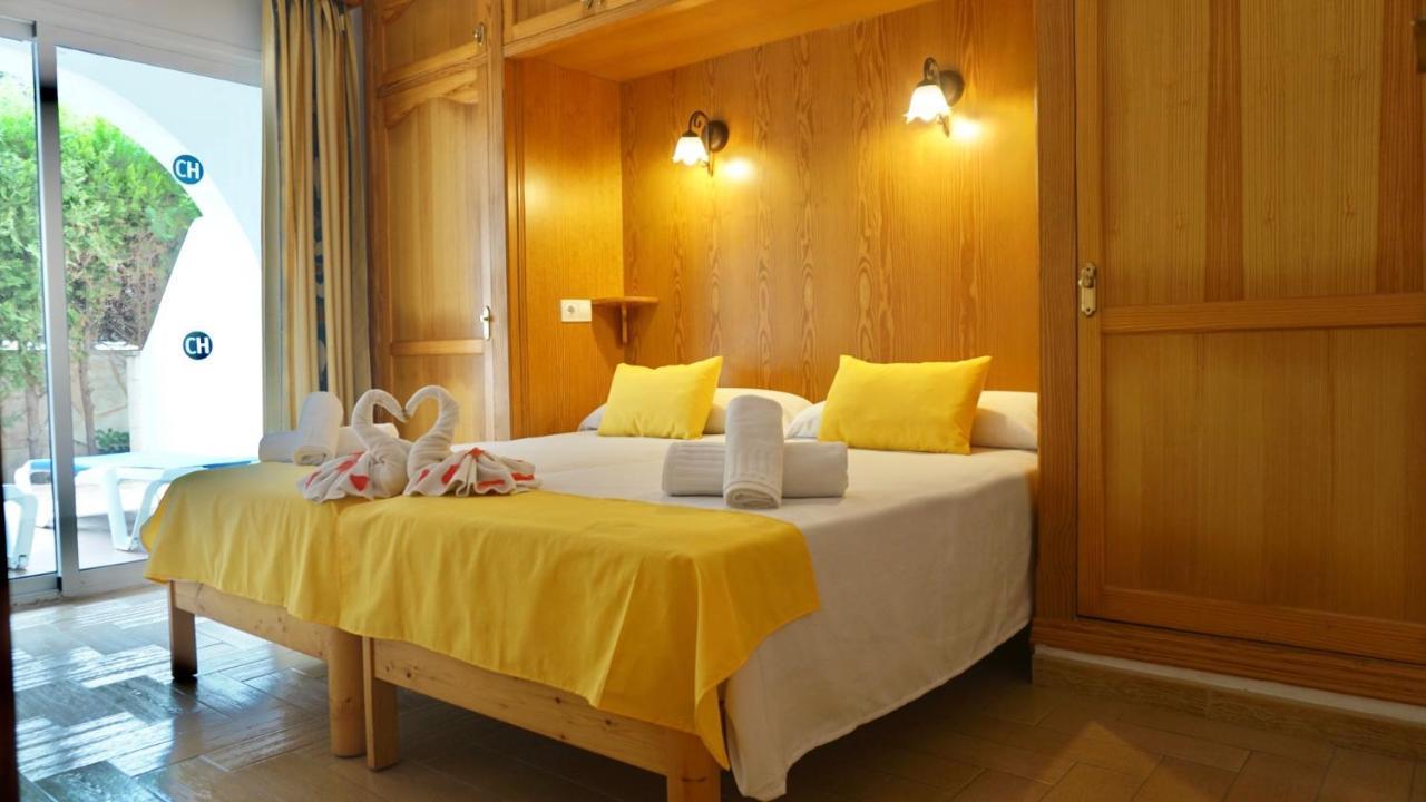 Apartamentos Punta Prima Beach Dış mekan fotoğraf